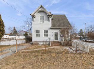 73 Redmond Avenue, Bay Shore, NY 11706