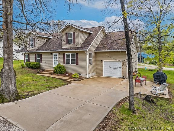 3rd image of 150 Kinchlow Ranch Dr
