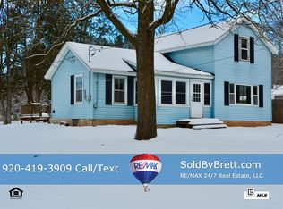 N4365 Wisconsin St, Poy Sippi, WI 54967
