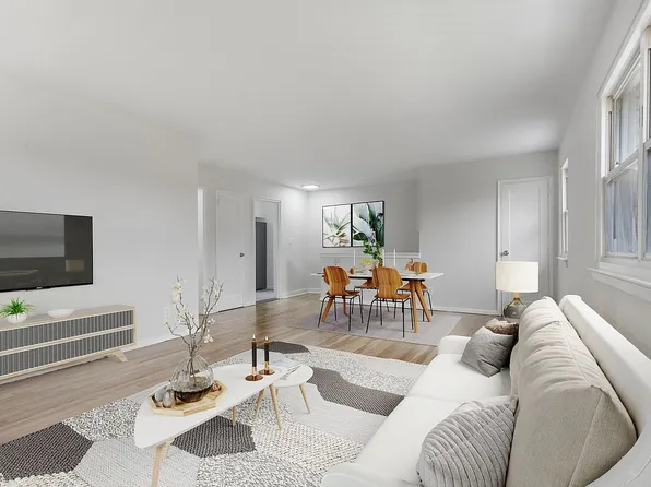 81-23 268th St Floor 2, New Hyde Park, NY 11040