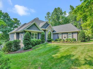 255 Upland Shores Dr, Penhook, VA 24137