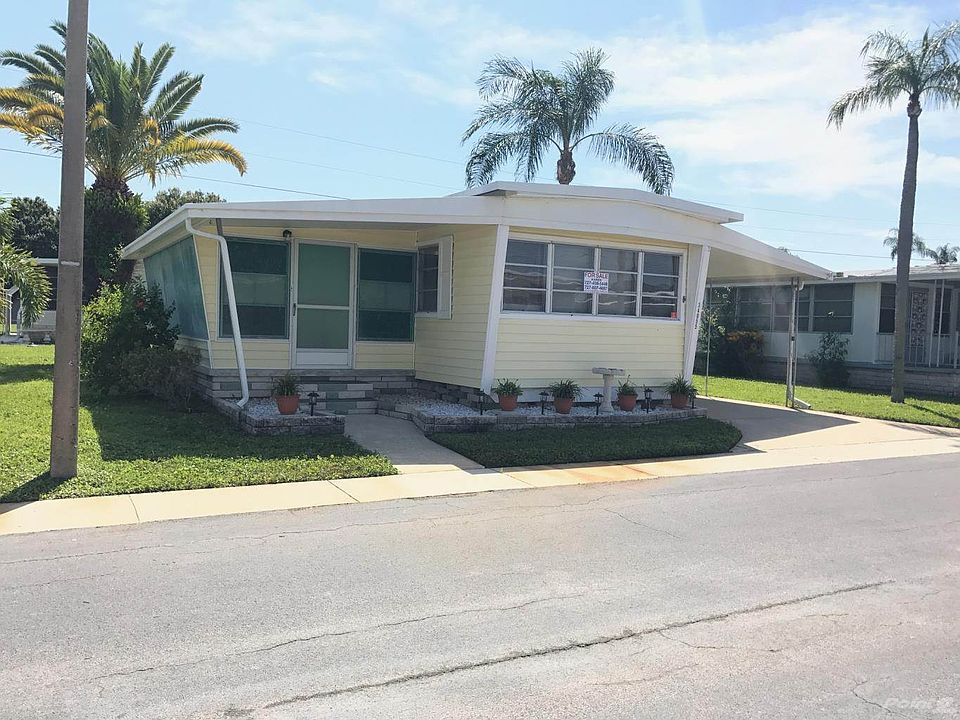 TURN-KEY and ready for YOU to move in!