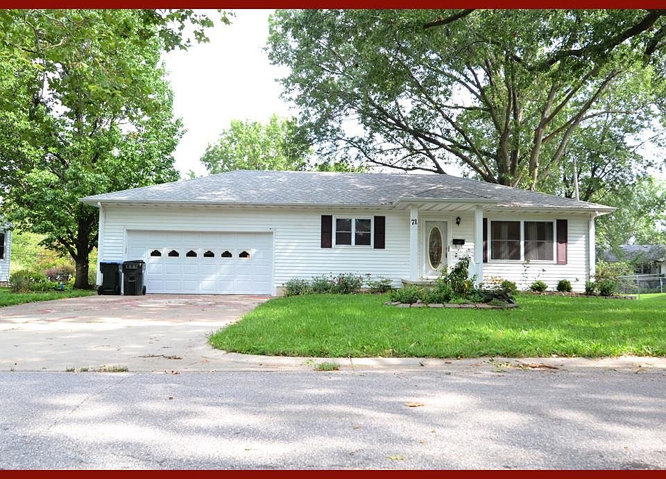 1st image of 71 Manor Crest Dr