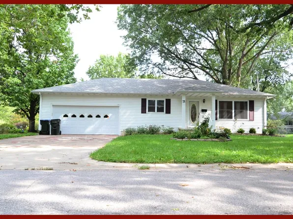 71 Manor Crest Dr, Kirksville, MO 63501