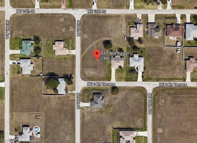 1st image of 917 NE 14th Ter