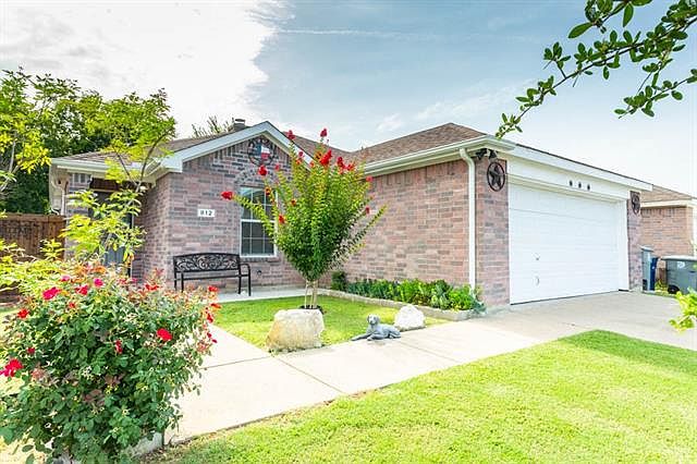 1st image of 812 Arbol Verde Ct