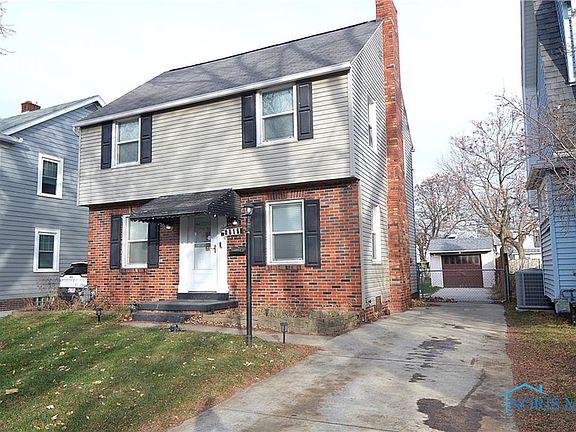 2nd image of 2412 Portsmouth Ave