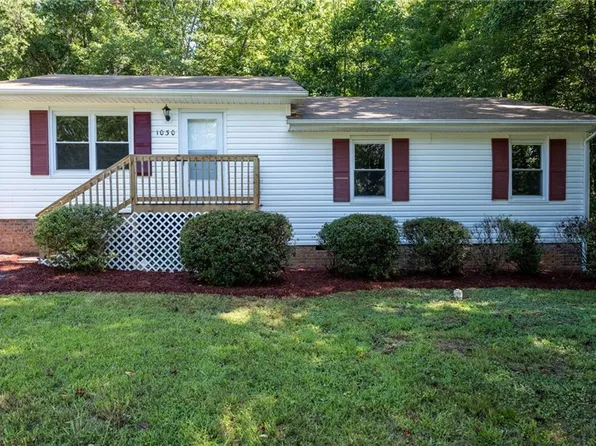 1030 Haywood St, Eden, NC 27288