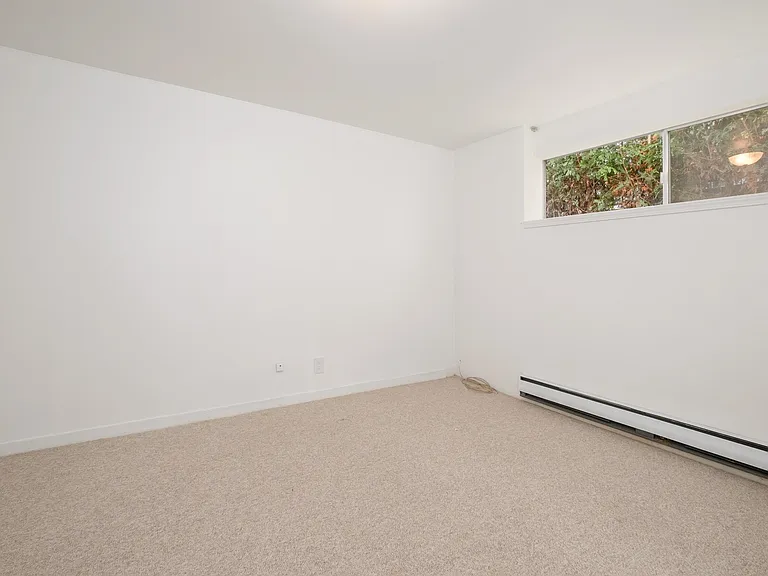 2773 Lawson Ave — Photo 12