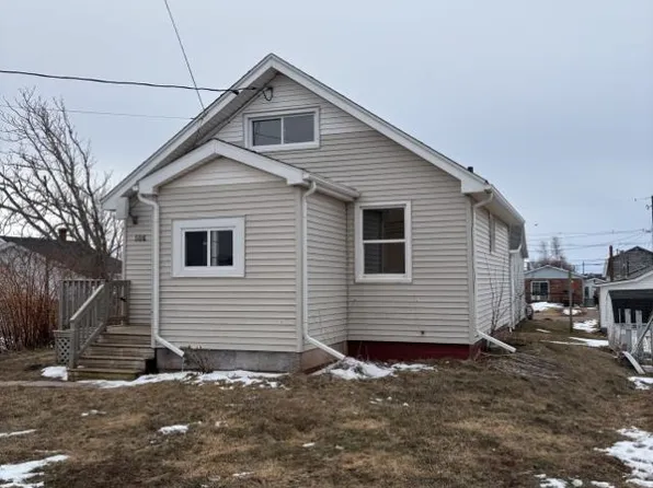 506 Notre Dame St, Summerside, PE C1N 1T4