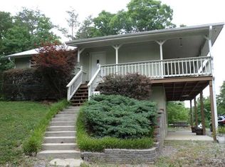 896 Fisher Rd, Rising Fawn, GA 30738