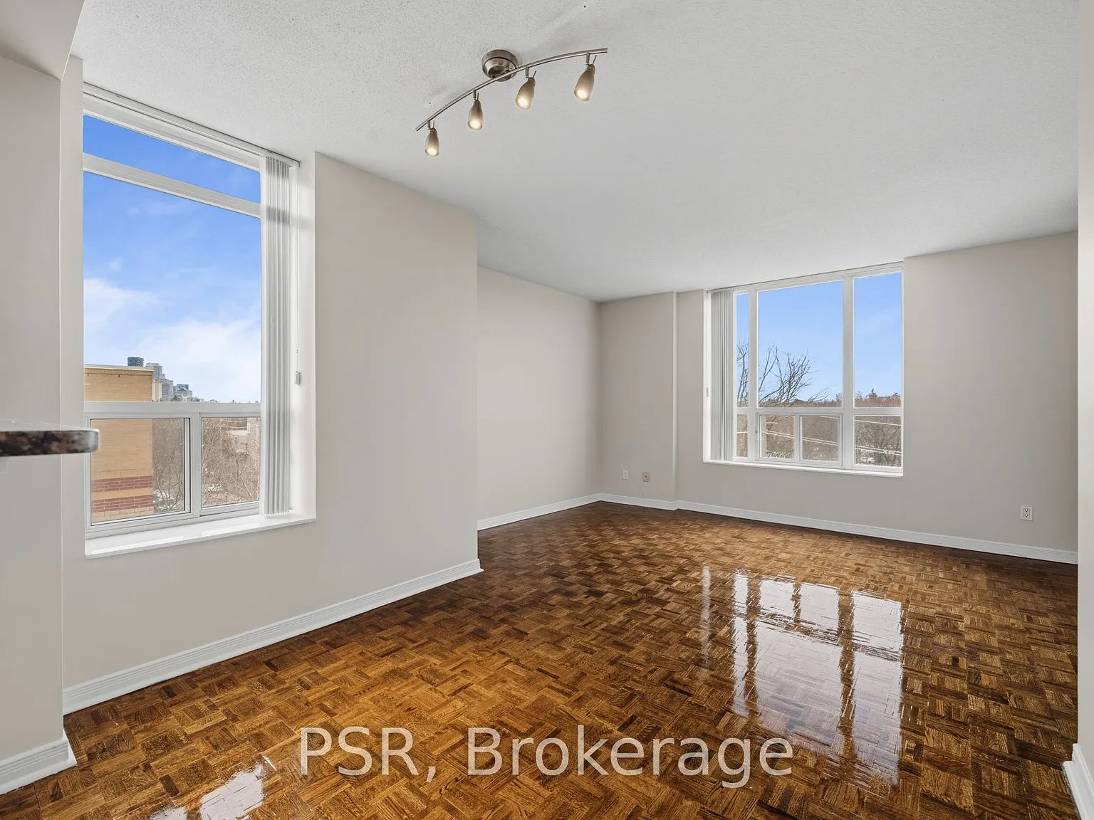 3 bed, $3,269 — Photo 2