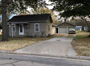 1108 Orient St, El Dorado, KS 67042