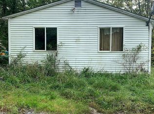 47 Cannard St, South Gardiner, ME 04359