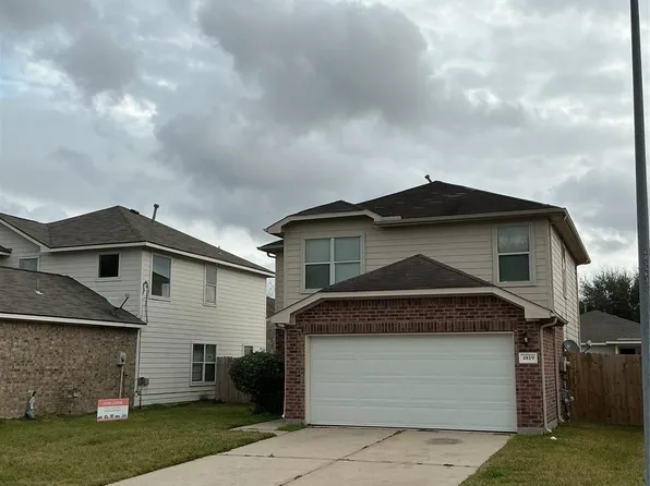 4819 May Arbor Ln, Fresno, TX 77545