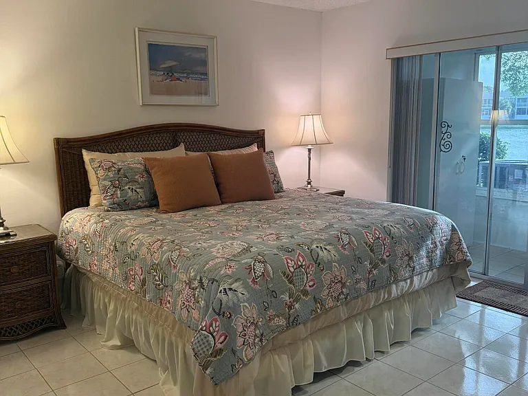 146 Somerset H #146-H — Photo 13