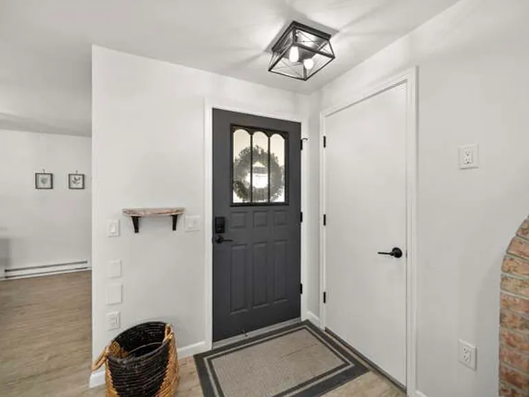 303 Angier Ave — Photo 4