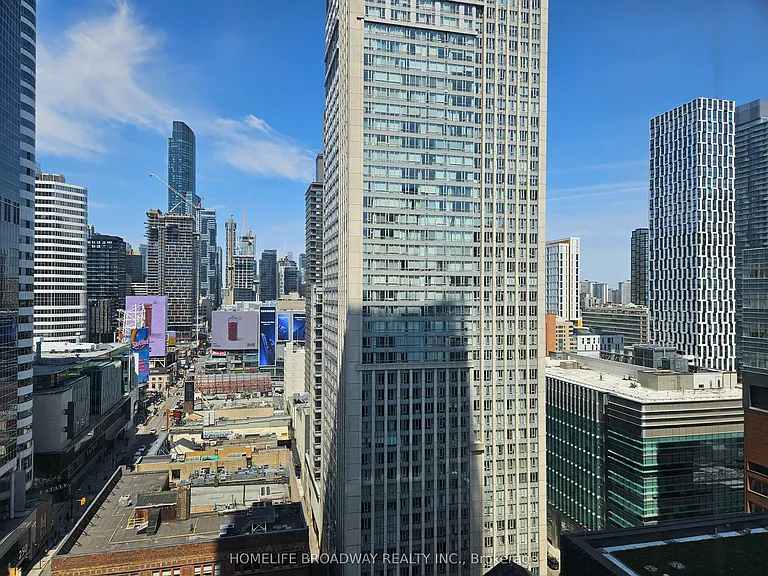 197 Yonge St #1714 — Photo 23
