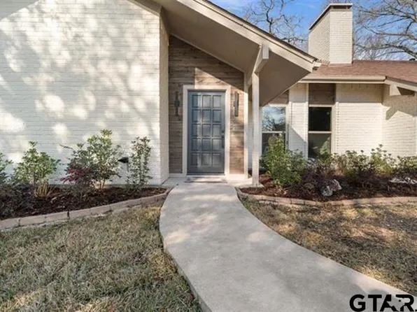 3829 Cloverdale Dr, Tyler, TX 75701