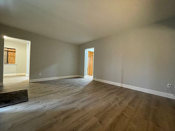 2nd image of 1148 Rivera Dr