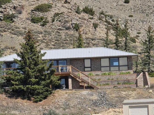 277 S Southfork Rd, Cody, WY 82414