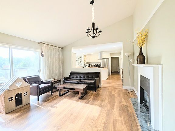 3rd image of 47631 Forester Rd