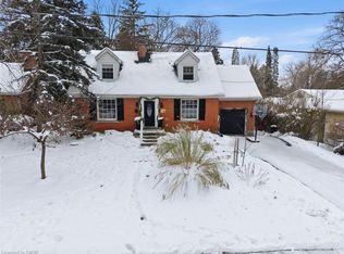 115 Roslin Ave S, Waterloo, ON N2L2H3