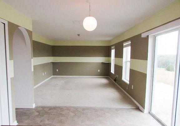 5th image of 3488 N Twain Pt