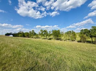 18 Boones Creek Rd, Lancaster, KY 40444