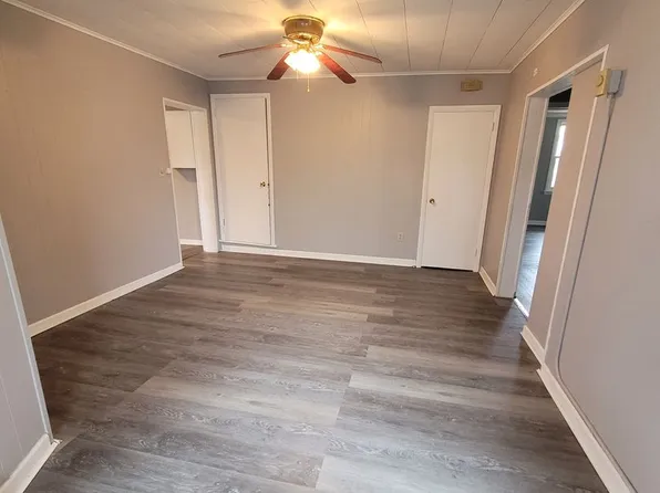 127 Schoolhouse Road, 127 Schoolhouse Rd APT 1, Palmyra, PA 17078