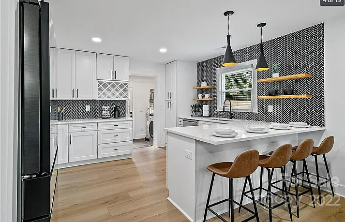 3709 Sargeant Dr — Photo 5