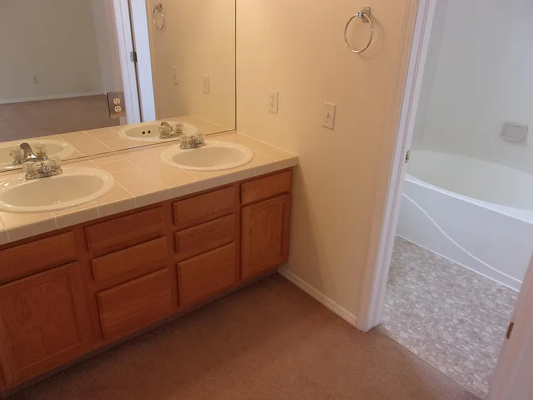 6668 Gooseberry Dr — Photo 14
