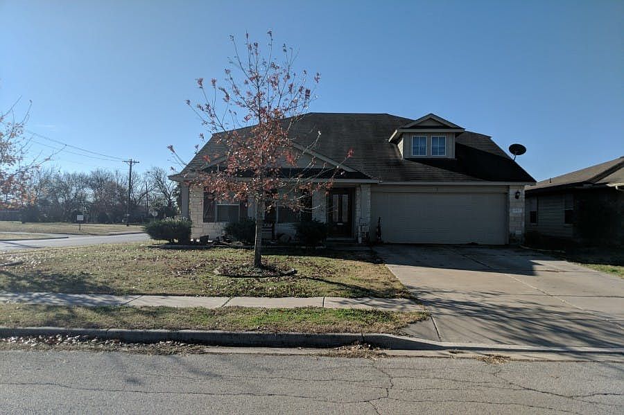 1st image of 11507 Carrie Manor St