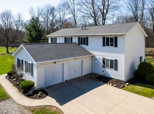 6834 Lear Nagle Rd, North Ridgeville, OH 44039