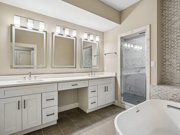 1329 Irving St NW APT 1, Washington, DC 20010