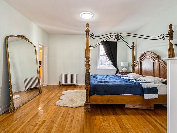 5th image of 557 Pavonia Ave Floor 2