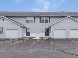 1055 Spiros Ct, Dekalb, IL 60115