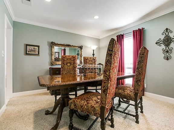 5th image of 3217 Brookshire Dr