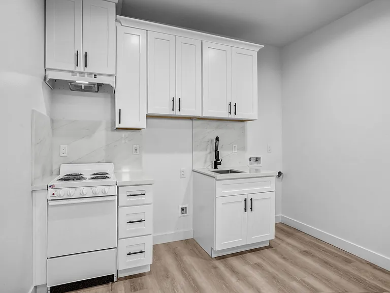 4437 Phelan Ave #A — Photo 3