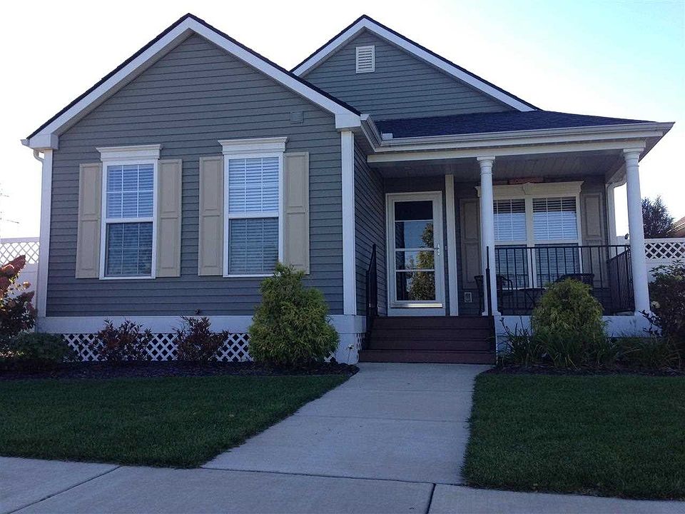 1st image of 6827 Stewart Dr