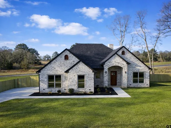 16618 Meadow Crest Dr, Lindale, TX 75771