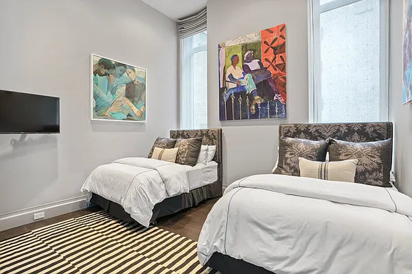 Sold by Douglas Elliman | media 6