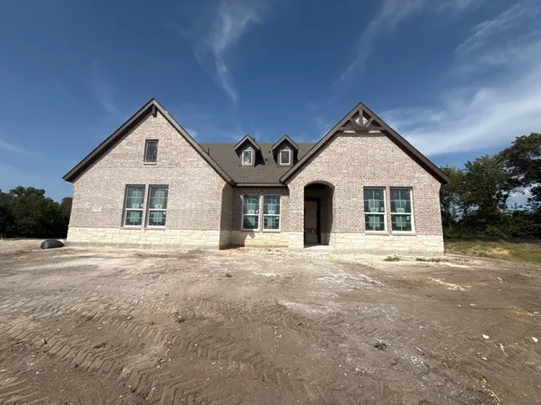 541 Lantana Dr, Weatherford, TX 76085