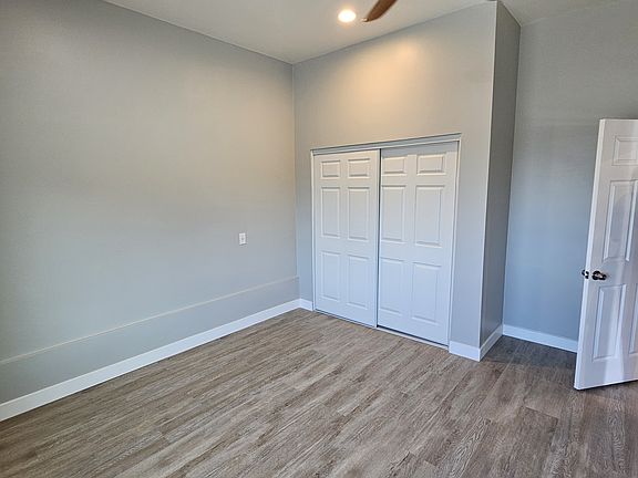 5th image of 11355 Hubbard St #11351