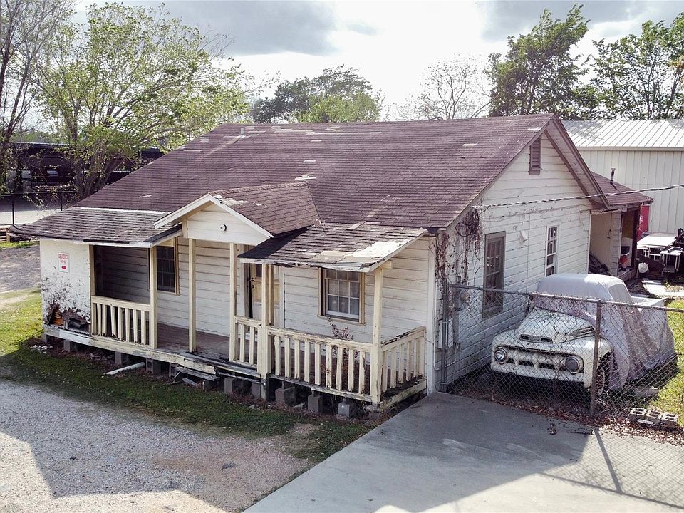 1st image of 6951 Windfern Rd