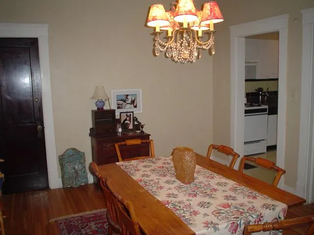 1304 Barret Ave — Photo 5