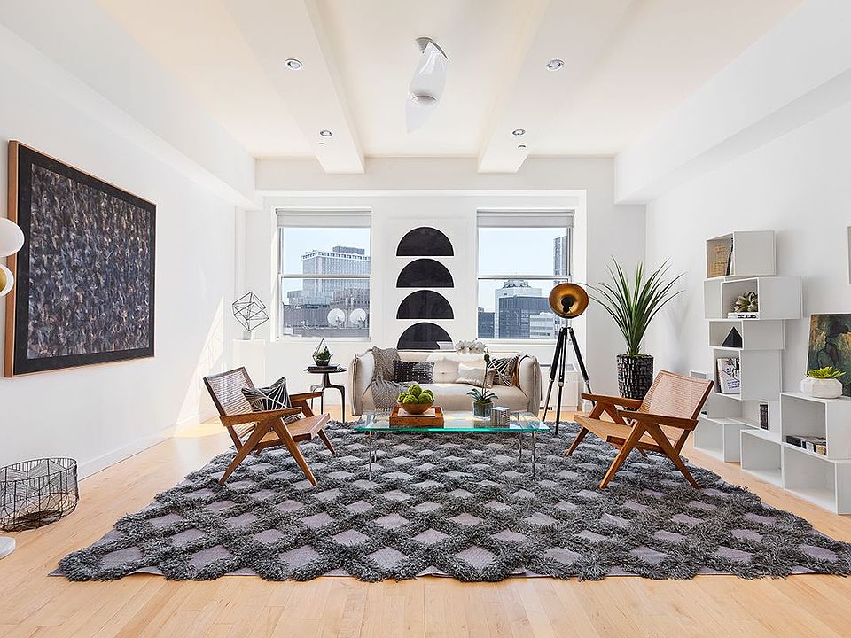 1st image of 15 Broad St APT 3424