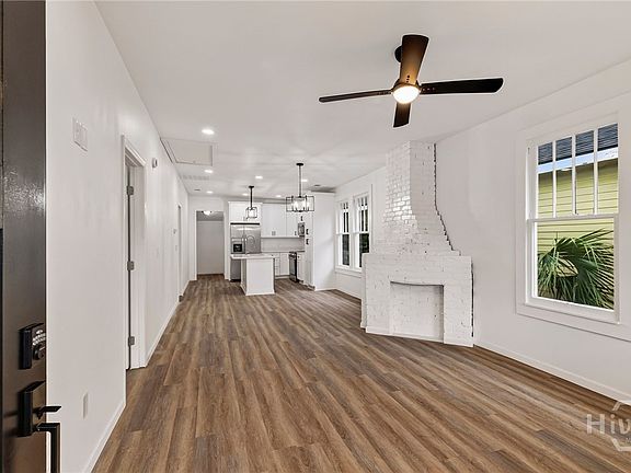 2nd image of 636 W 35th Street