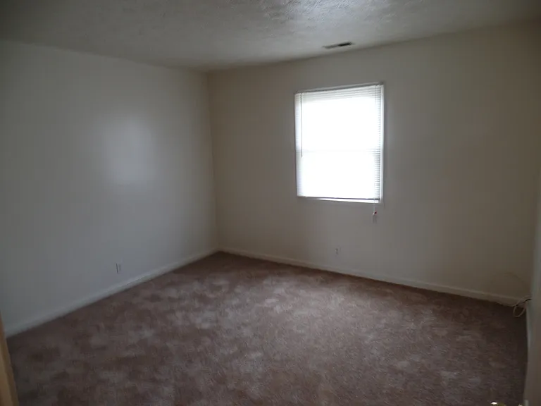 Williamsburg Apartment Homes LLC — Photo 10
