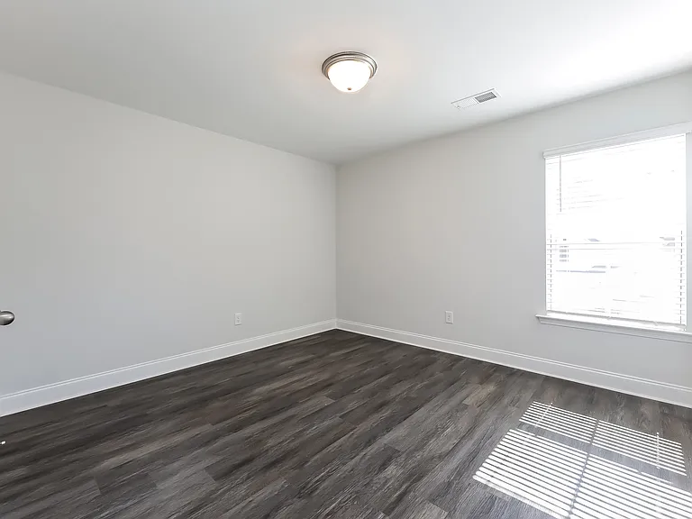 309 Woodgate Way — Photo 13